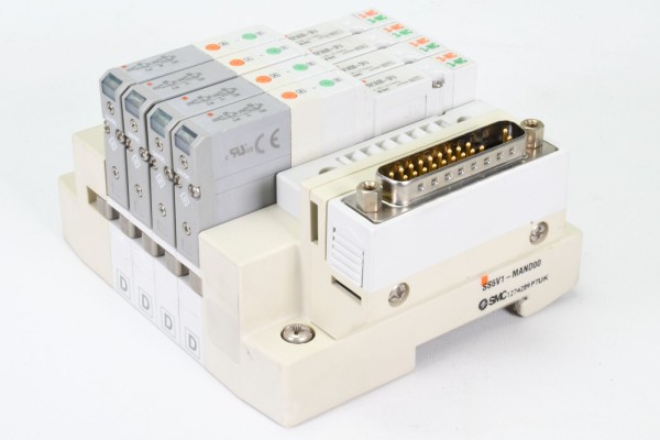 SMC SS5V1-MAND00 + SV1A00-5FU, Transmission + Magnetventil