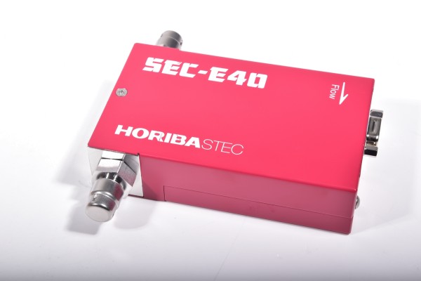 HORIBA STEC 001005, SEC-E40 / SEC E40, Massenflussregler, 5slm He