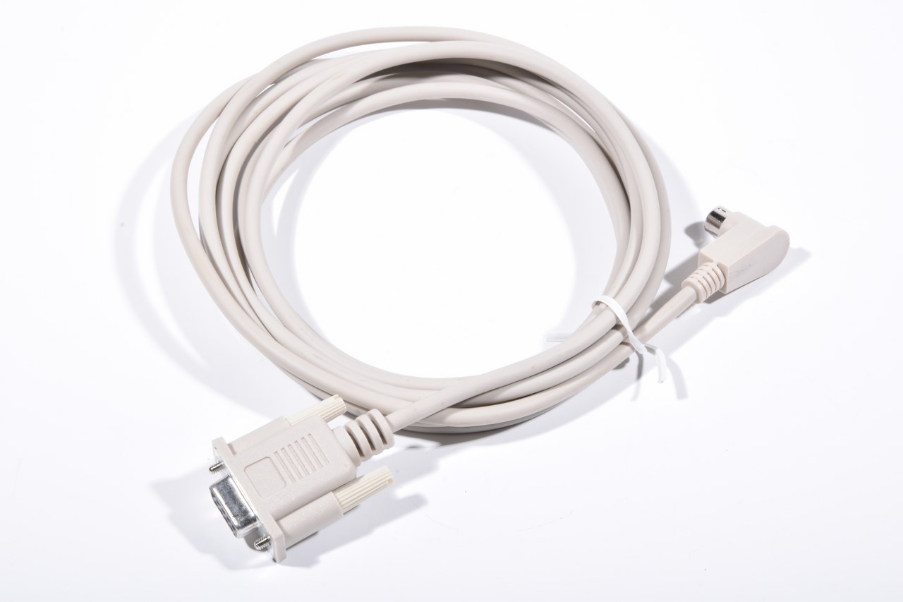 Engager spørgeskema Mammoth AFC8513X, Matsushita 3m PC Cable SUB-D9 RS-232 to Mini-Din PS/2 - Like New  | Lagerwerk GmbH