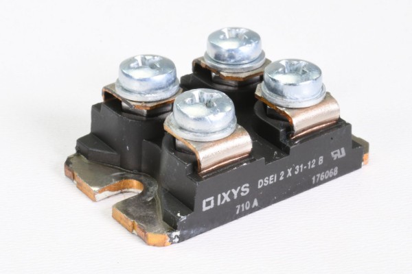 IXYS DSEI 2 X 31-12 B, 710 A, Gleichrichter