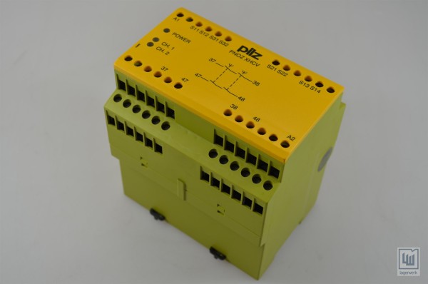 Pilz PNOZ XHCV 0,7 / 24VDC 2N/0 Not-Aus-Schaltgerät / Safety Relay, 774560